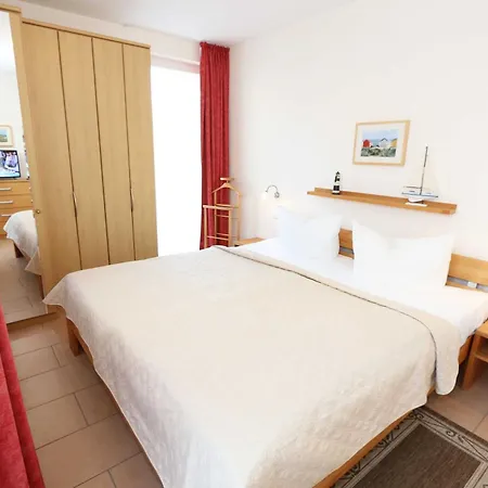 Haus Moewe Ii - Whg 01 Mit Terrasse شقة Sellin (Rugen)